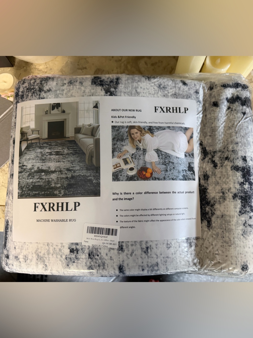 Gray & White Machine Washable Rug - Home Bedding